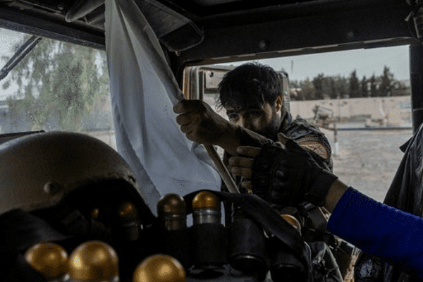 Muere en Afganistán fotoperiodista ganador del Pulitzer