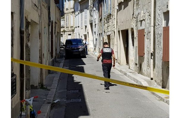 Hallan cuerpo decapitado de adolescente con marcas de canibalismo, en Francia