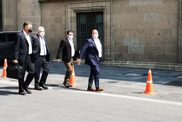 Por tercera vez en un mes, AMLO se reúne con Enrique Alfaro