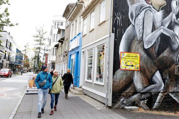 Islandia no registra ni una muerte por COVID-19 desde finales de 2020