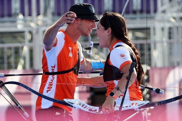 La mexicana Gabriela Bayardo fue la tercera en el podio del tiro con arco mixto