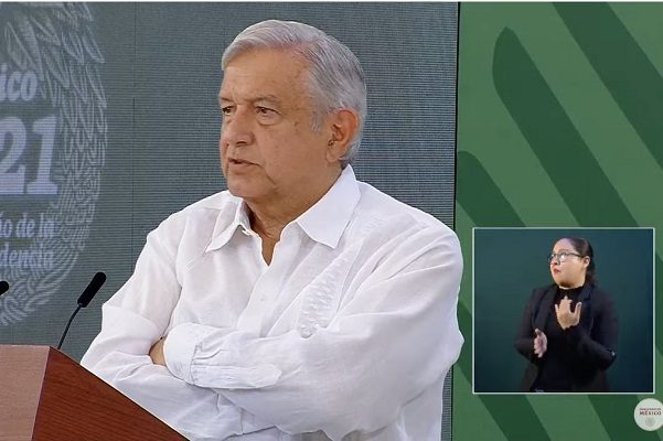 AMLO prevé que mayores de 18 años estén vacunados para octubre