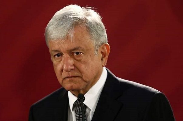 "Fuimos adversarios pero no enemigos": AMLO por la muerte de René Juárez Cisneros