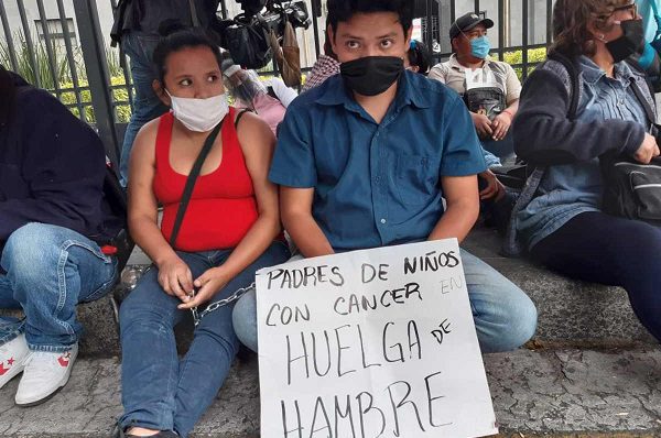 Suprema Corte pide a Gobierno Federal garantizar tratamientos médicos