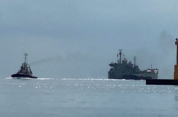 Parte del puerto de Veracruz barco con ayuda humanitaria para Cuba