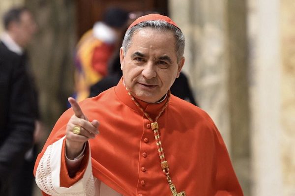 Vaticano inicia juicio por primera vez contra un cardenal