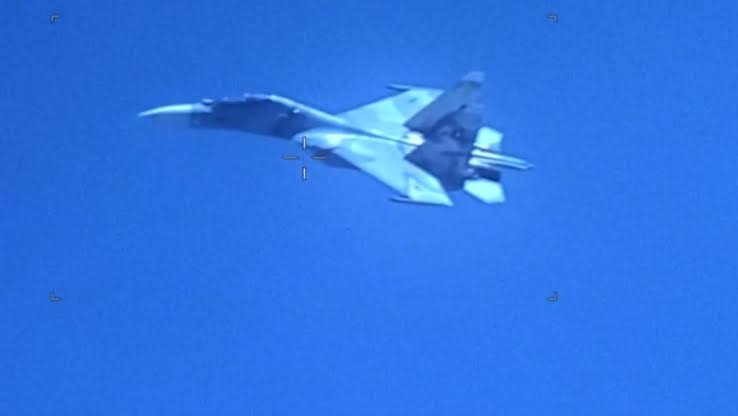 Avión militar estadounidense viola espacio aéreo de Venezuela