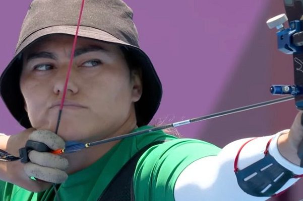 Alejandra Valencia consigue su pase a octavos de final en Tiro con arco