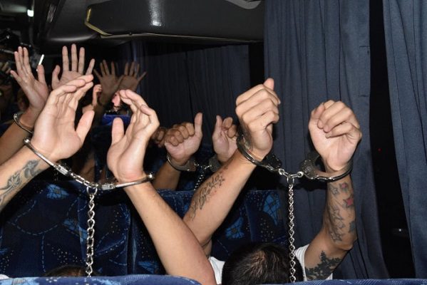 AMLO anuncia decreto para liberar a adultos mayores y torturados