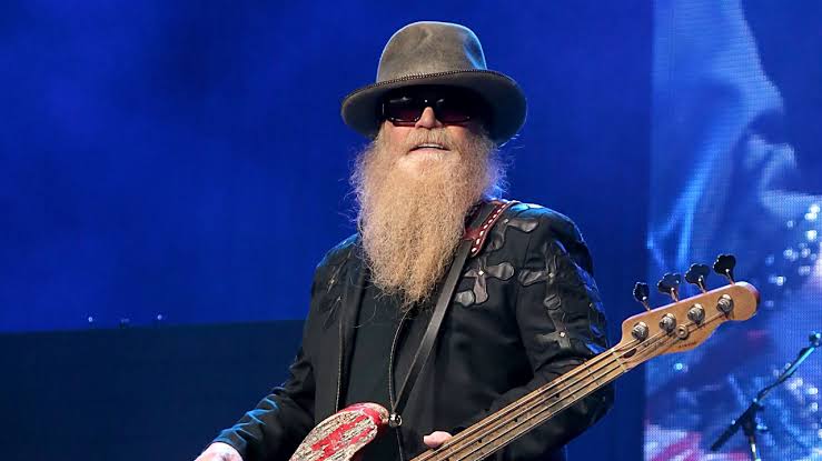 Fallece Dusty Hill, bajista y fundador de ZZ Top