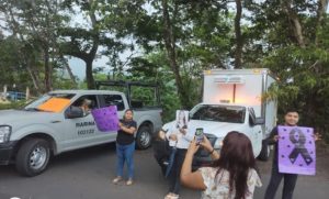 Rescatan camión con vacunas anticovid que fue retenido en Veracruz