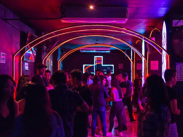 Empresarios se oponen a reabrir antros por tercera ola de COVID en CDMX