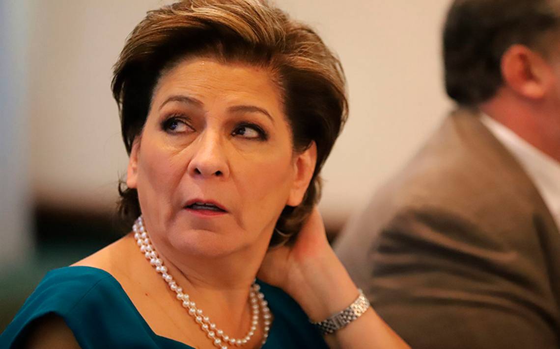 Pide AMLO a Segob revisar el caso Miranda de Wallace tras acusaciones de periodistas