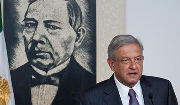 AMLO encabeza evento por aniversario luctuoso de Benito Juárez