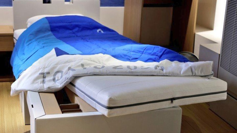 Atletas de Israel rompen cama en la Villa Olímpica #VIDEO