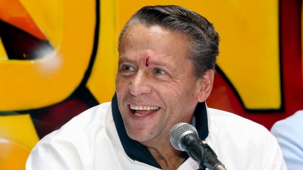 “Ya cobro por mentadas de madre”: Alfredo Adame asegura que no tiene dinero