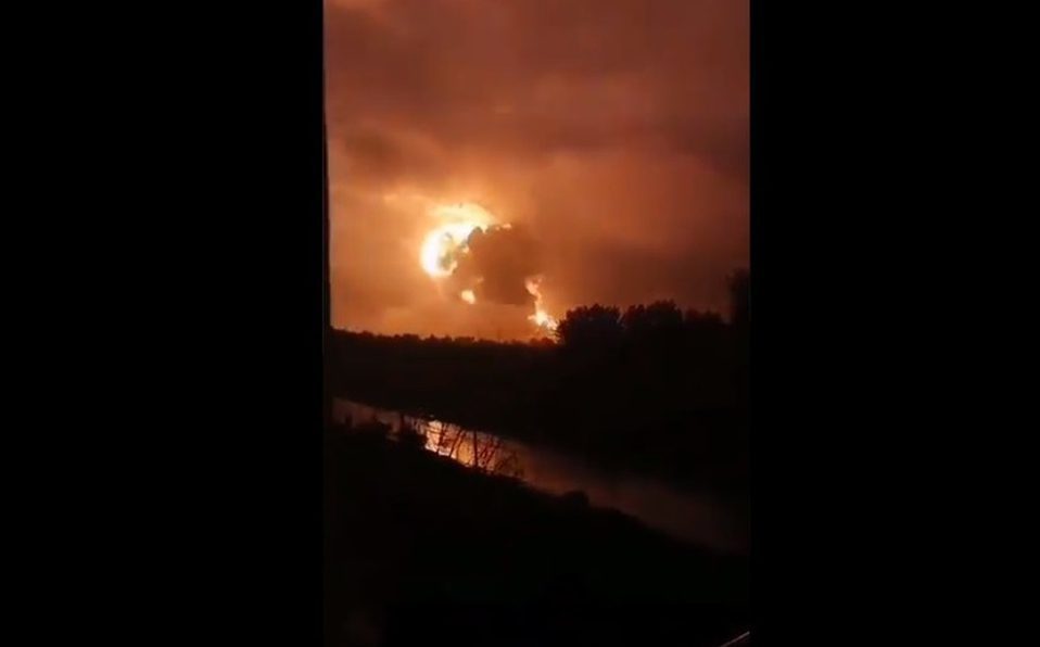 Explota fábrica de aluminio en China a causa de inundaciones #VIDEO