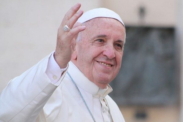 El papa Francisco reanudará sus actividades gradualmente