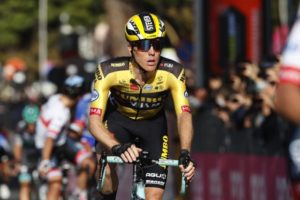 El ciclista neerlandés Steven Kruijswijk abandona Tour de Francia