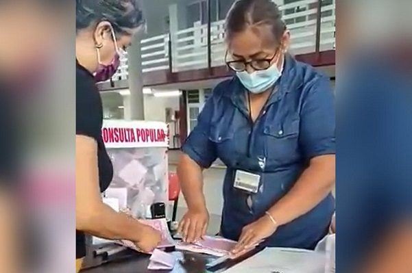 INE entregó al MP urna rellenada en Orizaba, Veracruz