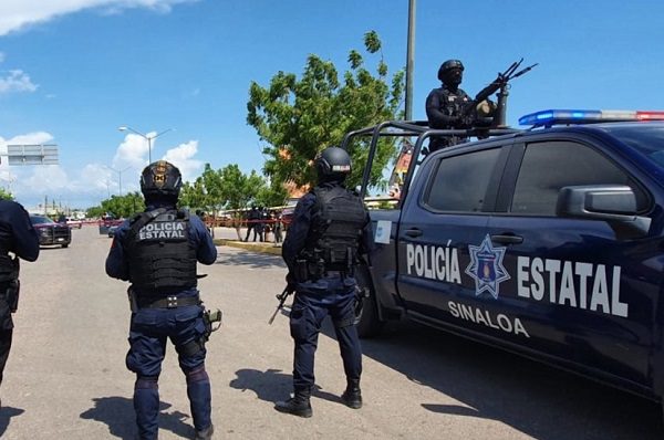 Enfrentamiento entre policías y sicarios deja al menos un muerto en Elota, Sinaloa
