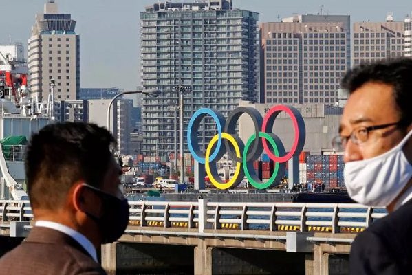 Tokio supera los 5 mil casos de Covid-19 en 24 horas