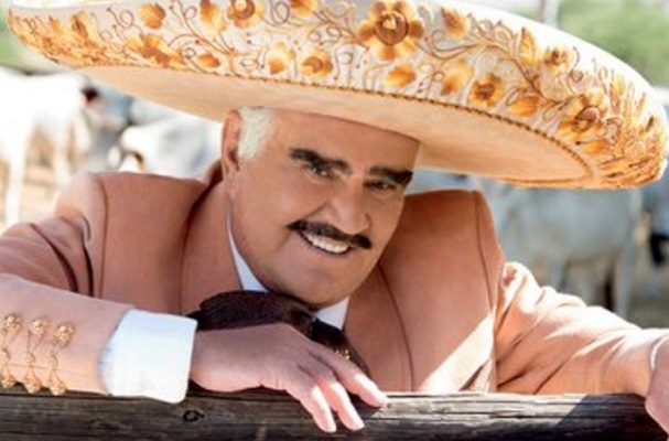 Vicente Fernández publica extraño mensaje tras ser hospitalizado