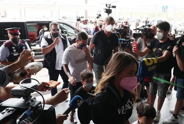 Messi se dirige a París, tras llegar a un acuerdo con el PSG