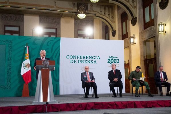 AMLO urge a aprobar Ley Reglamentaria para Revocación de Mandato