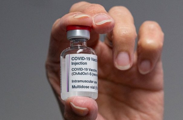 Vacuna de AstraZeneca parece tener mayor efectividad en los mexicanos: INSP