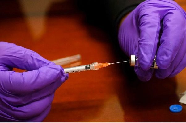 EE.UU. aprueba tercera dosis para pacientes inmunodeprimidos