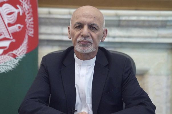 Talibanes entran a Kabul y Presidente abandona Afganistán