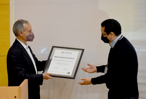 José Luis Alomía, de las “vespertinas”, deja Secretaría de Salud federal