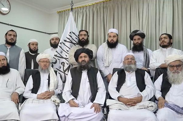 Talibanes declaran victoria y el fin de la guerra con su entrada a Kabul