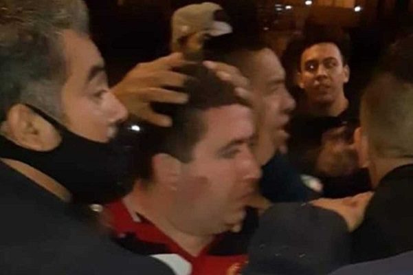 Con un arma y borracho, regidor en Hidalgo amenaza a civiles