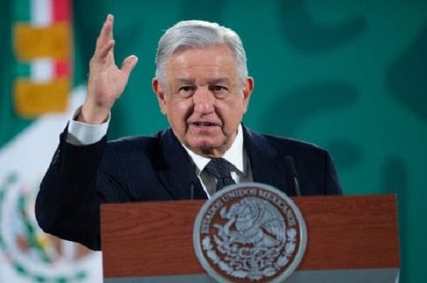 AMLO adelanta una “renovación total” en INE y TEPJF con reforma electoral