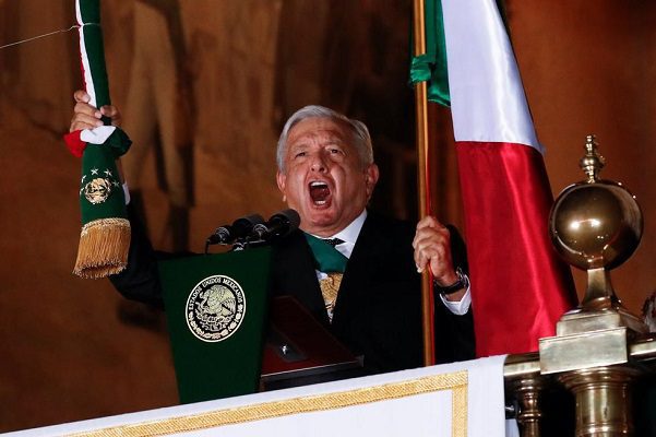AMLO afirma que se realizarán Fiestas Patrias y que serán “memorables”
