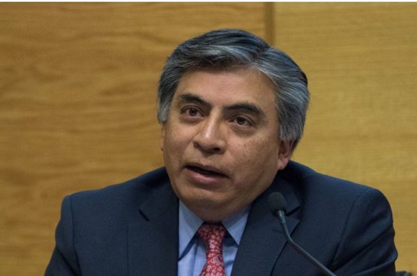 “Ya se volvió ultratecnócrata”, asegura AMLO sobre subgobernador de Banxico