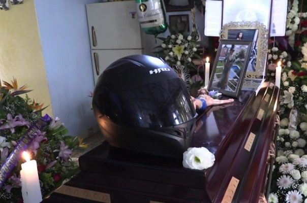 Así dieron el último adiós a motociclistas muertos en la México-Cuernavaca #VIDEOS