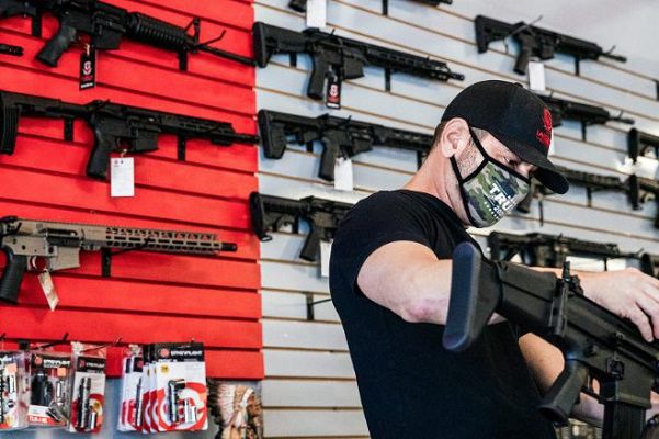 Corte Federal en EE.UU. acepta litigio de México contra empresas de armas