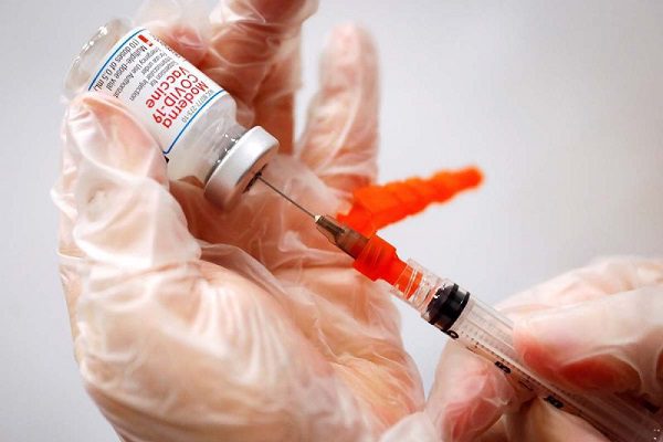 Hombre se vacuna cinco veces contra el Covid-19 en Brasil