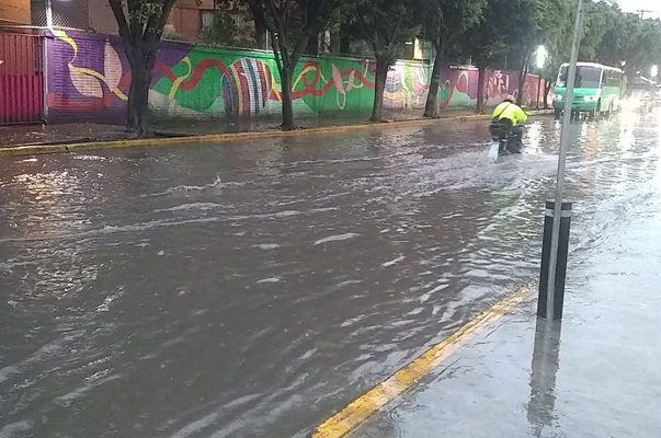 Por "Grace", activan Alerta Naranja por lluvias en toda la CDMX