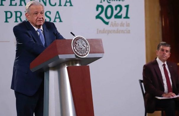 “Que anden con cuidado”, dice AMLO a opositores por denuncia ante OEA