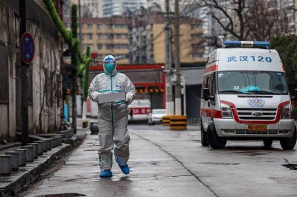 China apunta Covid-19 pudo originarse en laboratorio de EE.UU.