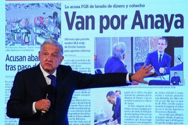 AMLO apunta que Anaya es alumno de Fernández de Cevallos