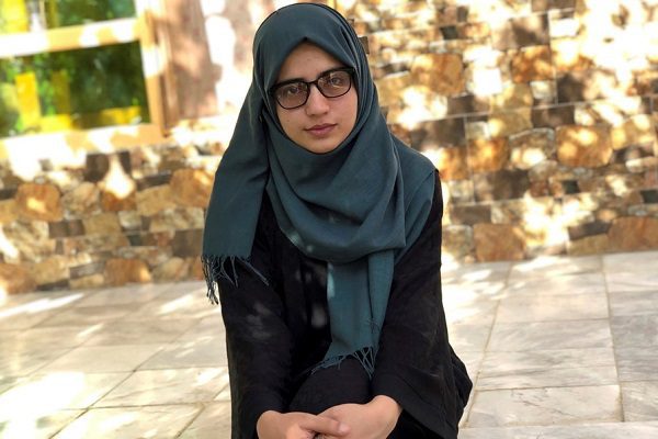 La mejor estudiante de Afganistán podría no ir a la universidad