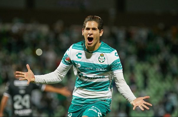 Santiago Muñoz se incorpora al Newcastle en la Premier League