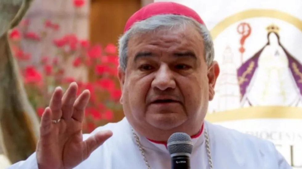 Arzobispo de Morelia es intubado por complicaciones COVID