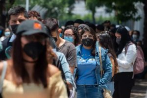 México rebasa los 3 millones de contagios