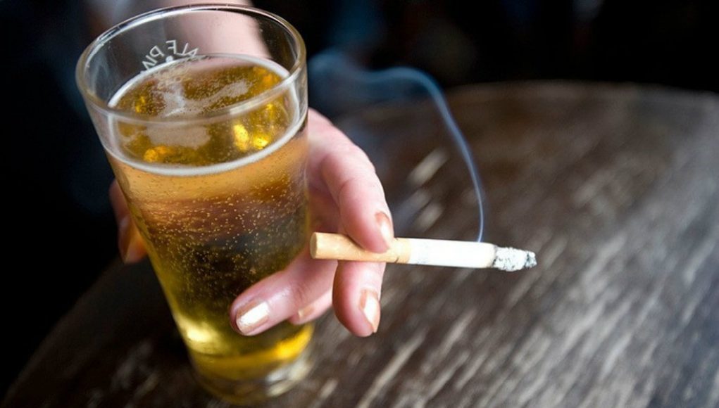 Impulsan reforma para impuestos de bebidas alcohólicas y tabaco